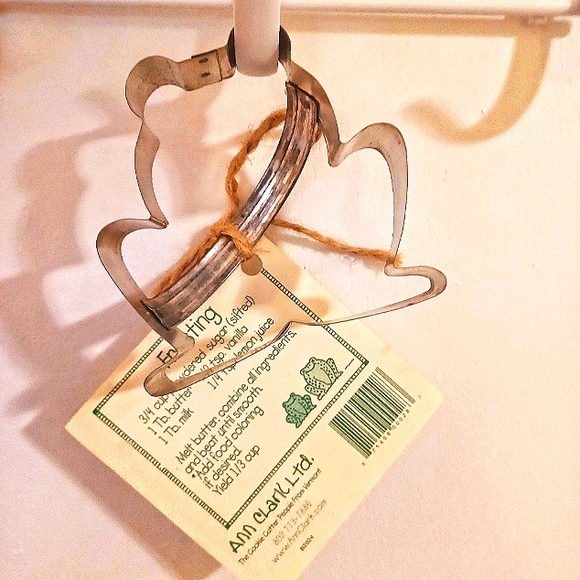 Frog Cookie Cutter - Picture 3 of 7